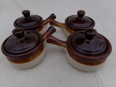 SOUP BOWLS, covered glazed ceramic set of 4. Look like new/unused.