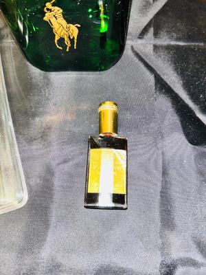 MENS AND WOMENS COLOGNE AND PERFUME