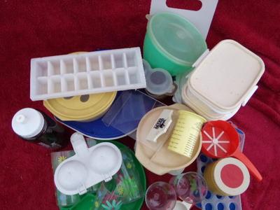 Pile #2 of plastic kitchenware in a big box.