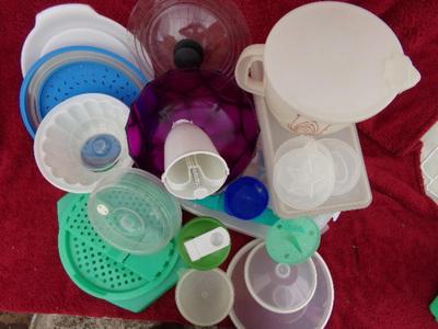 Pile #4 of plastic kitchenware in a big box.