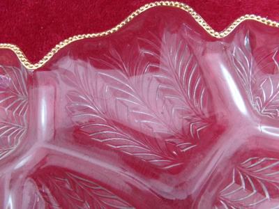 VTG relish server dish. Divided into 6 leaf shaped sections. Gold trim.