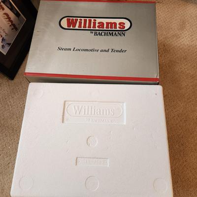 Rio Grande 8459 Rotary Snow Plow, NYC 4-6-4 Hudson Steam #773 New York Central Tender in Glass Show Case w original packaging for Loco...