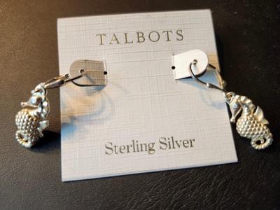 Sterling silver Seahorse Dangle earrings