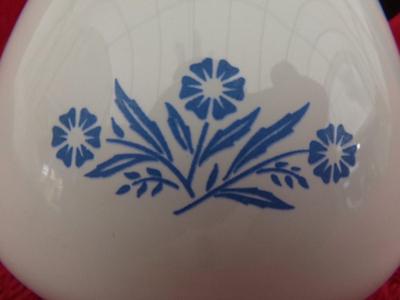 VTG Classic Corning Ware stove top tea pot. Excellent+ condition. RARE!