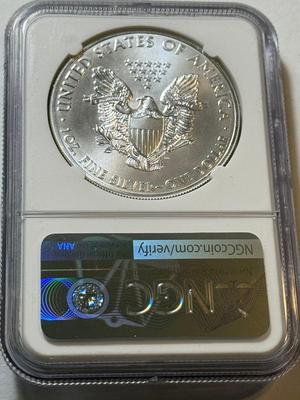 NGC CERTIFIED 2011 MS69 25TH ANNIVERSARY SILVER EAGLE DOLLAR 1-OUNCE .999 COIN AS PICTURED.