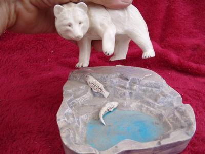 Bears fishing, ceramic decor items. Each about 5-1/2" tall.