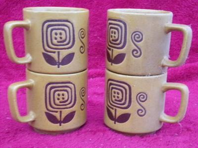FOUR MATCHING coffee cups, they stack too without tipping/falling.