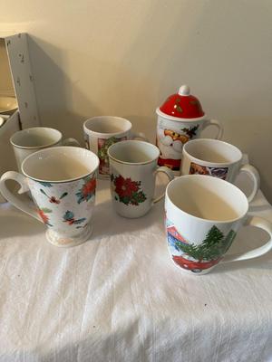 Christmas Mugs: 12 Mikasa Happy Holidays Japan + 7 Others (DR)