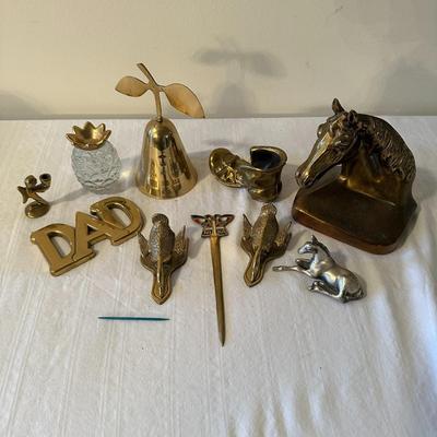 Lot of 10 Brass or Brass-like Items, Horse Bookend, Ducks, Shoe, Pineapple, etc. (B1)