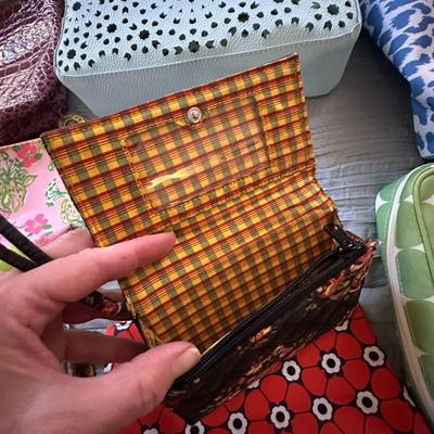 Lot of 21 Mostly New Cosmetic Cases: Estee Lauder Mostly, Lily Pulitzer, Very Bradley; Coach Change Purse (B1)