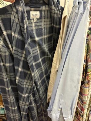33 Piece Lot Men's Long Sleeve Button Down Plaid and Dress Shirts L & XL
