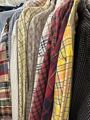 33 Piece Lot Men's Long Sleeve Button Down Plaid and Dress Shirts L & XL