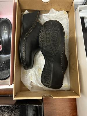 29 Piece Lot of Women's Shoes, Mostly 6.5; Some New, Most Worn (B1)