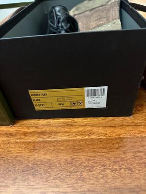 6 Piece Lot of Men's Shoes + Shoeshine Kit (B1)