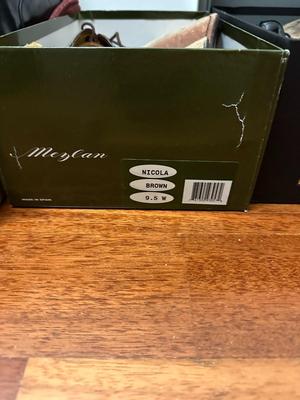 6 Piece Lot of Men's Shoes + Shoeshine Kit (B1)