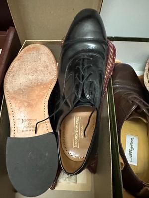 6 Piece Lot of Men's Shoes + Shoeshine Kit (B1)