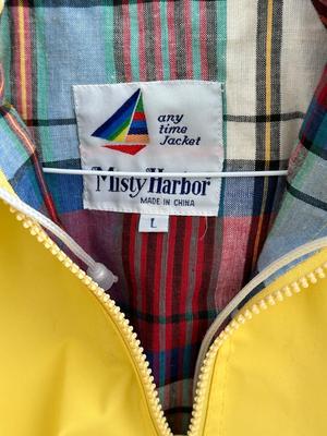 8 Piece Lot Woman's Jackets & Raincoats Sz. M, L, & Petite (HC)