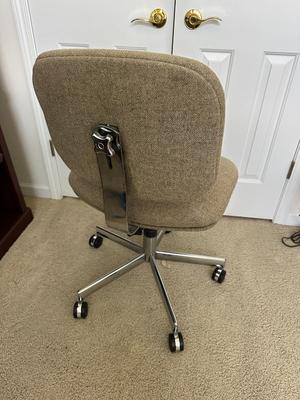 Swivel Fabric Office Chair (B3)