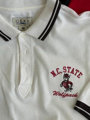 NC State Game Day Attire! 4 Mens Wolfpack Shirts XL/2XL (B1)