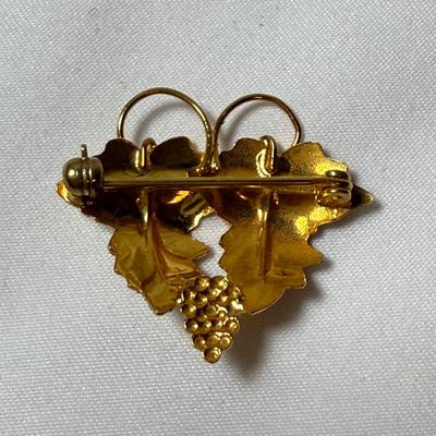 Landstrom’s Black Hills Gold Pin with Gold & Silver Chains & Pendants (K-HS)
