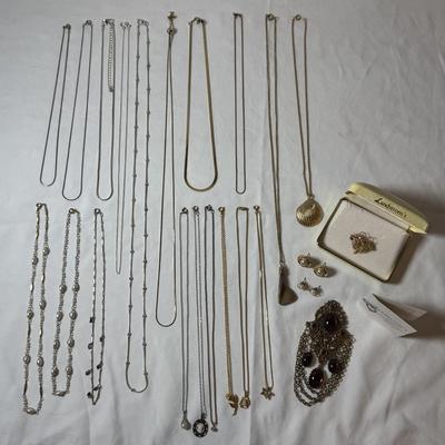 Landstrom’s Black Hills Gold Pin with Gold & Silver Chains & Pendants (K-HS)