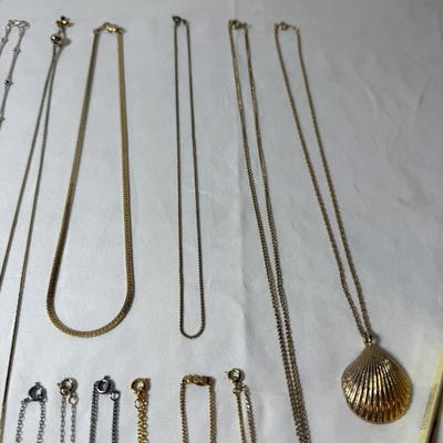 Landstrom’s Black Hills Gold Pin with Gold & Silver Chains & Pendants (K-HS)