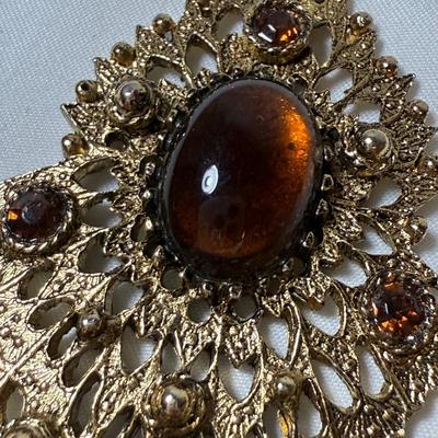 Landstrom’s Black Hills Gold Pin with Gold & Silver Chains & Pendants (K-HS)