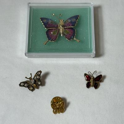 Brooches, Pendants, Watches, & More Vintage Jewelry (K-HS)