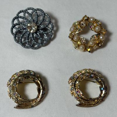 Brooches, Pendants, Watches, & More Vintage Jewelry (K-HS)