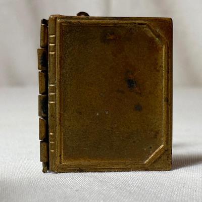 Brooches, Pendants, Watches, & More Vintage Jewelry (K-HS)