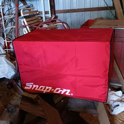 LOT 75: Snap-On 9-Drawer Tool Chest with Tools & Slip Cover