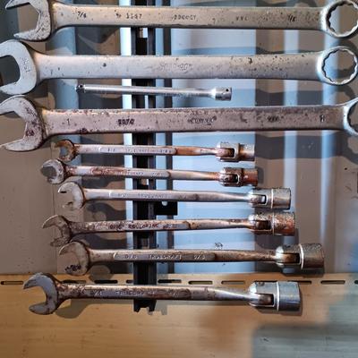 LOT 78: Wall of Vintage Tools - Snap-On, TrueCraft, Craftsman & More