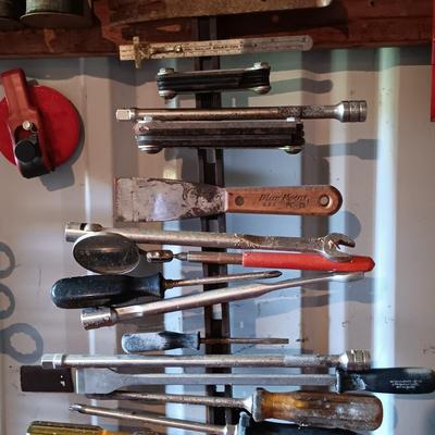 LOT 78: Wall of Vintage Tools - Snap-On, TrueCraft, Craftsman & More