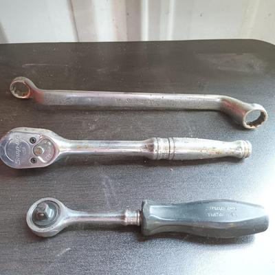 LOT 80: Collection of Snap-On and Blue Point Tools with Metal Tool Tray