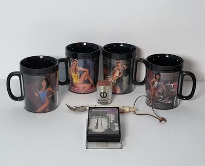 LOT 129: Vintage Snap-0n Tool-Mates Thermo-Serve Coffee Mugs (4) & More