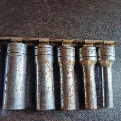 LOT 163: Snap-On SFS 11-Piece Deep Socket Set 1/4" to 7/16" with S9706 Plug Socket