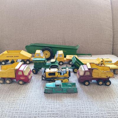 LOT 168: Vintage Metal Toy Cars - Midgeway, Tonka & Ertl
