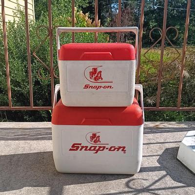 LOT 173: Snap-On T811/12 and 1806 Coolers