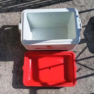 LOT 173: Snap-On T811/12 and 1806 Coolers