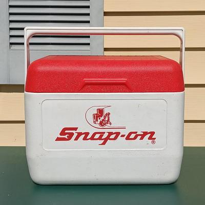 LOT 175: Snap-On Cooler, Snap-On Racing Jacket Size 2XL & Snap-On Racing 1993 Promotional Poster