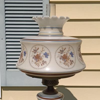 LOT 180: Quoizel Abigail Adams Hurricane Lamp