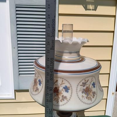 LOT 180: Quoizel Abigail Adams Hurricane Lamp