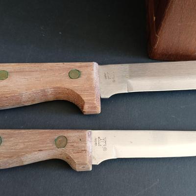 LOT 186: Vintage Kitchen Collection
