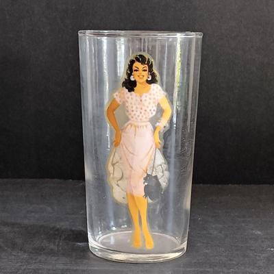 LOT 188: Vintage Federal Glass Pin-Up Peekaboo Glasses