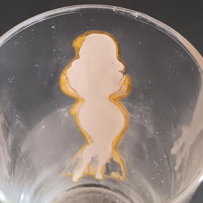LOT 188: Vintage Federal Glass Pin-Up Peekaboo Glasses