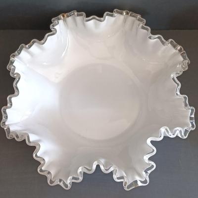 LOT 272: Uranium Glass Flower Frog, Glass Oil Lamps, Silver Crest Ruffled Bowl & More