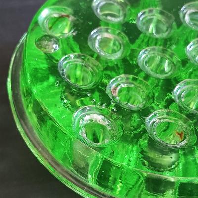 LOT 272: Uranium Glass Flower Frog, Glass Oil Lamps, Silver Crest Ruffled Bowl & More