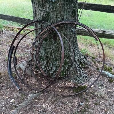 LOT 274: Vintage MCMP Milk Can with Metal Wagon Wheel Rims