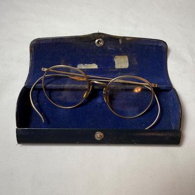 Vintage Eyeglass Collection (B3-HS)