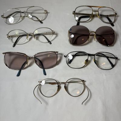 Vintage Eyeglass Collection (B3-HS)